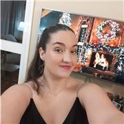 Tengo experiencia en el cuidado de niños de todas las edades, tanto en contextos familiares como educativos.